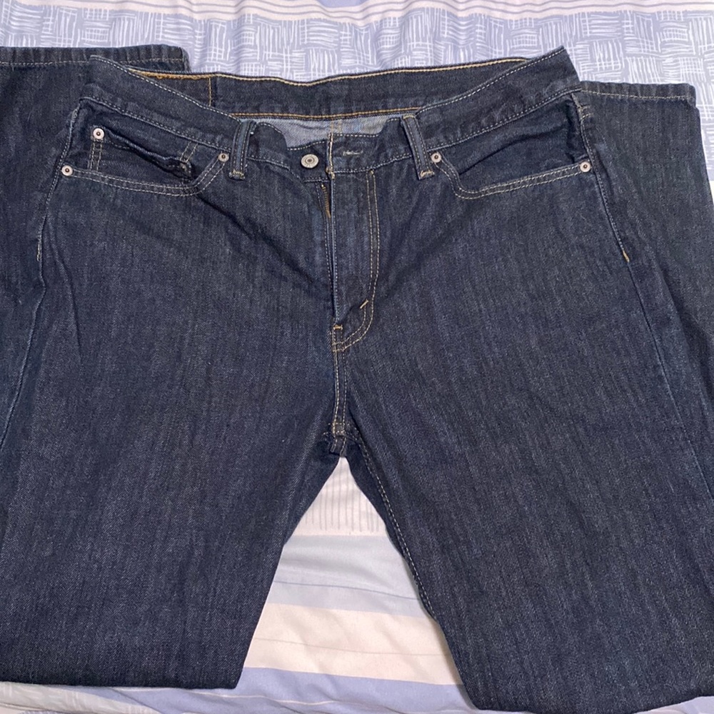 Dark blue Jean Levi’s